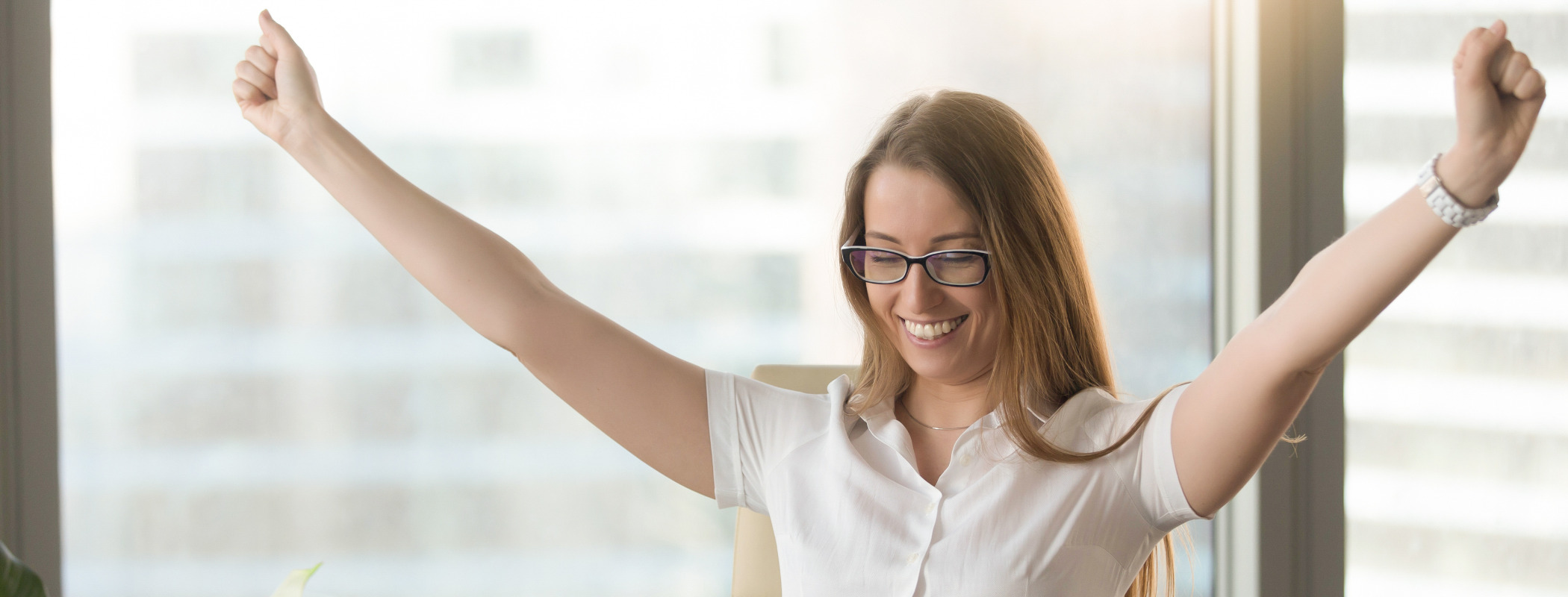 Form I-9 document, highlighting automated reminders for re-verification deadlines